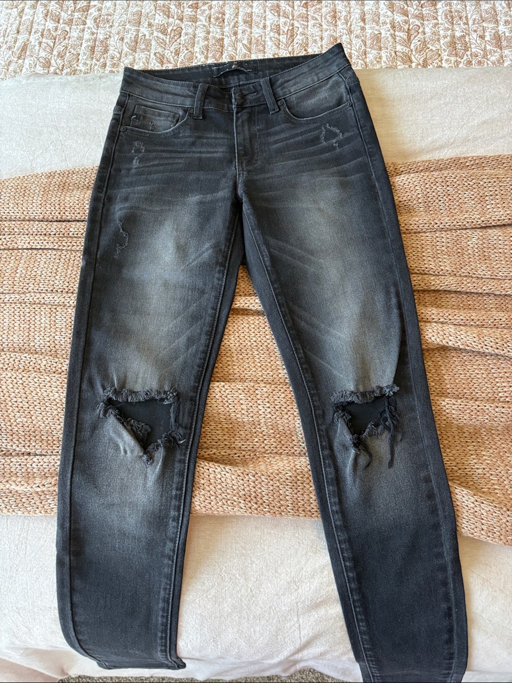 KanCan Washed Black Ripped Skinny Jeans